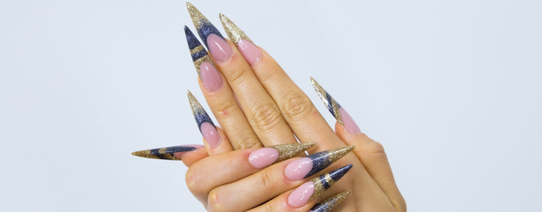 Curso Online de Acrílico - Encapsulada punta stiletto